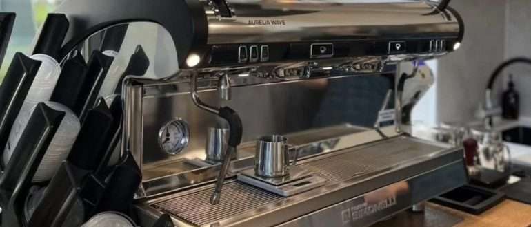 Nuova Simonelli Aurelia Wave 2 Gr S: инвестиция в успех кофейни